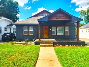 Building Photo - 3 Bed 2.5 Bath 1 Car Garage Built New 2021...