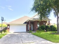 Building Photo - Hidden Falls Drive, Pearland, TX 77584 - 3...