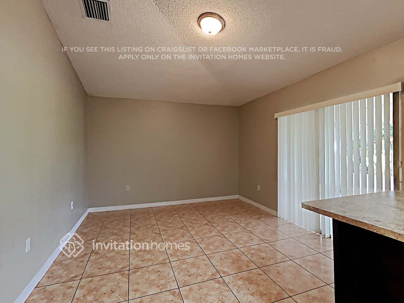 Building Photo - 10660 SW 21st St