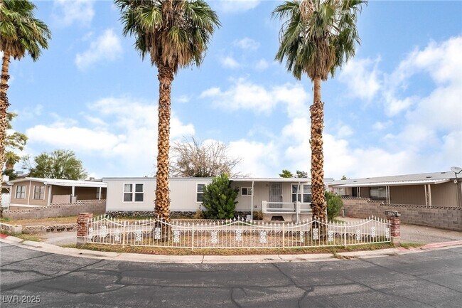 Primary Photo - 2847 Mammoth Ct