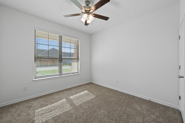 Building Photo - 7310 Caladium Dr