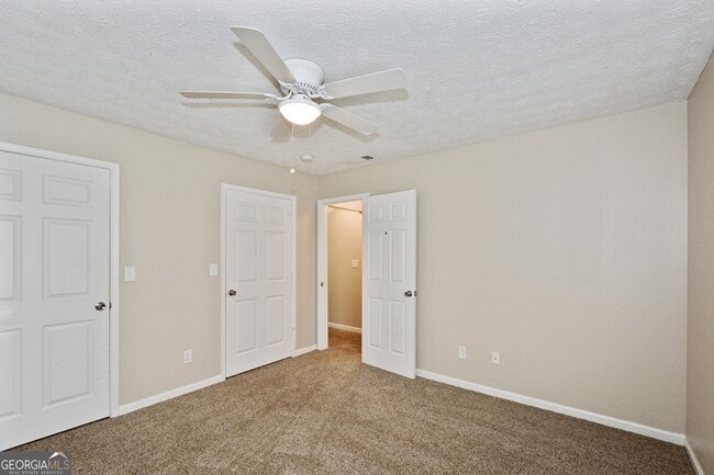 Building Photo - 2624 Country Trace SE