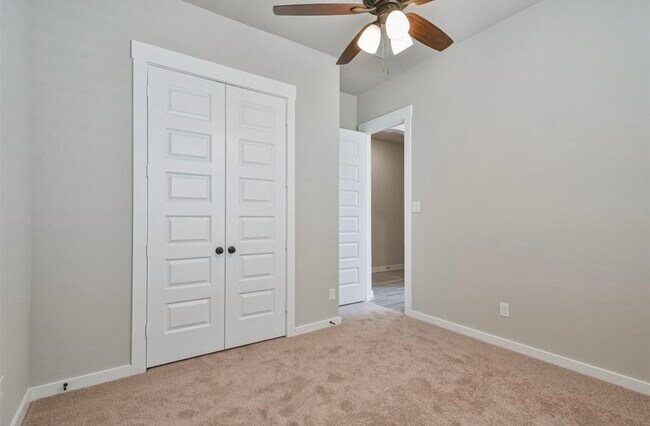 Building Photo - 10005 Red Beadtree Pl