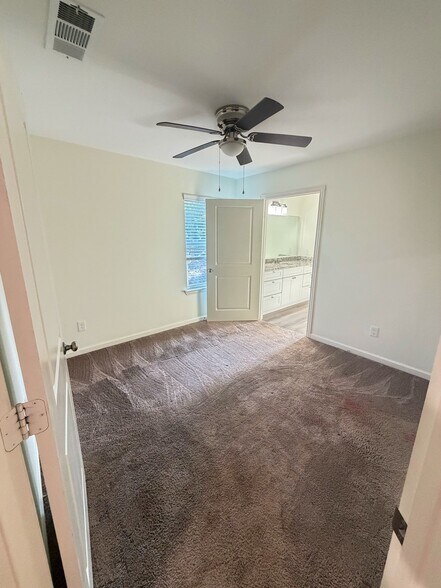 Building Photo - 3447 Frazier Ave