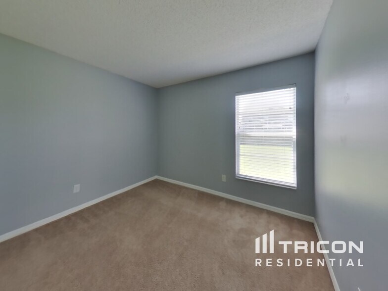 Building Photo - 1716 Golden Poppy Ct