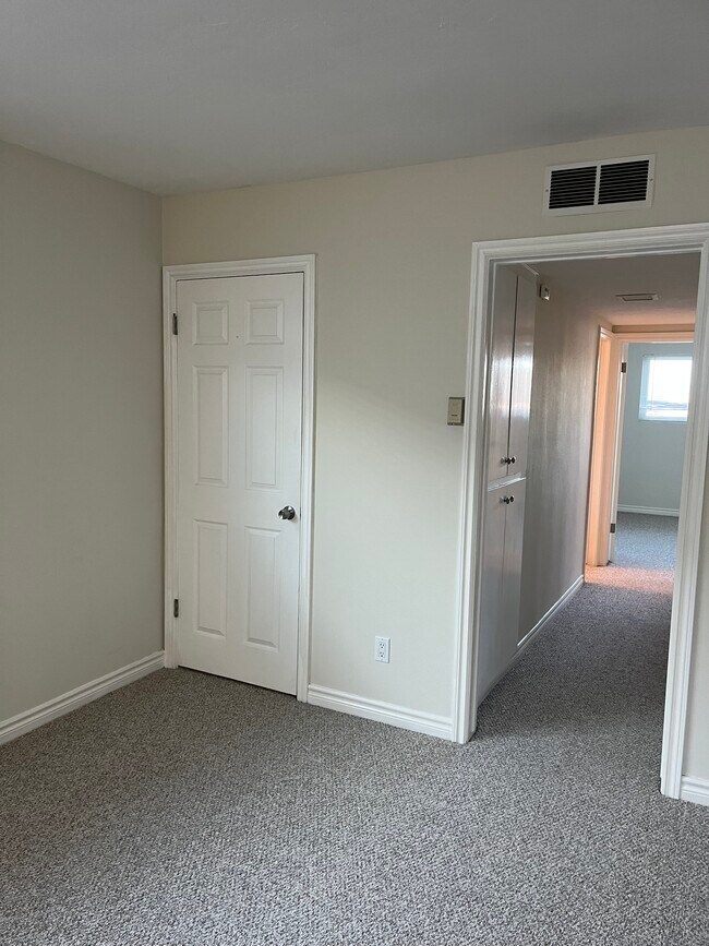 Building Photo - 3665 Newton St