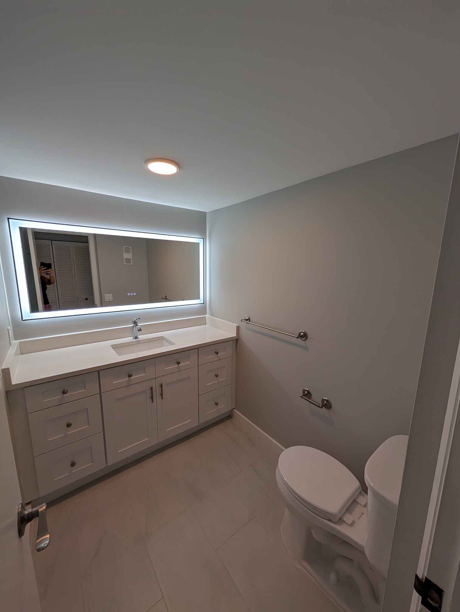 Guest bath is brand new! - 3462 NE Causeway Blvd