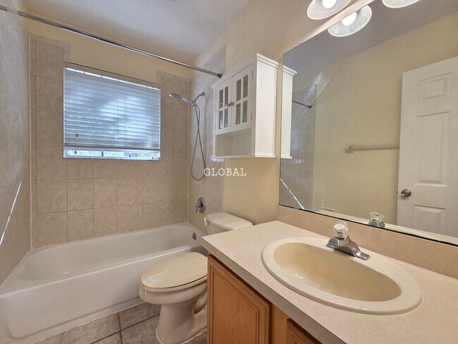 Building Photo - Spacious 4-Bedroom Home Available Now at Phillips Oaks!