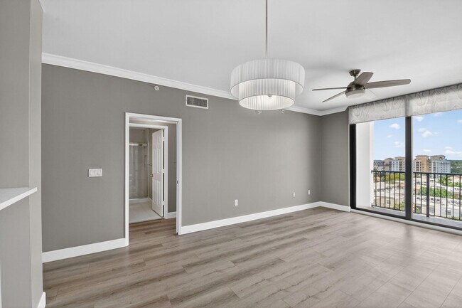 Building Photo - 651 Okeechobee Blvd