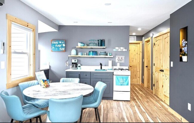 Building Photo - 16 Riverview Terrace