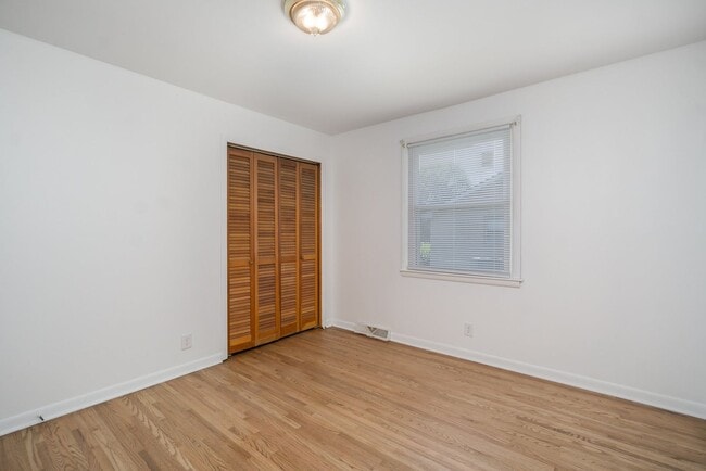 Building Photo - Updated Nashville Ranch for Rent!