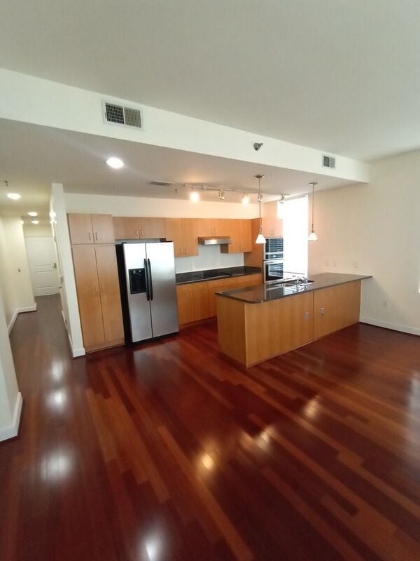 Building Photo - 2024 2nd Ave N