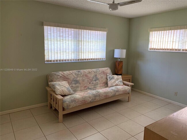 Building Photo - 4924 Eaglewood Rd