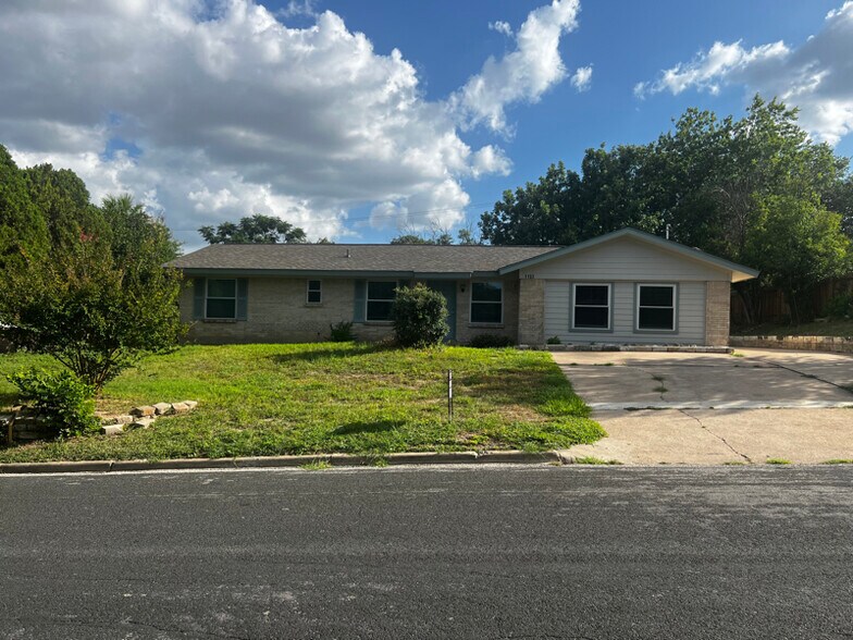 Primary Photo - 1103 Floradale Dr
