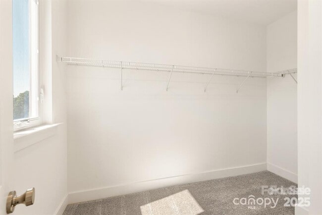 Building Photo - 312 Ferebee Pl