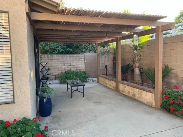 Building Photo - 8402 Cedarwood Ln