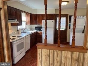 Building Photo - 416 Magnolia Rd