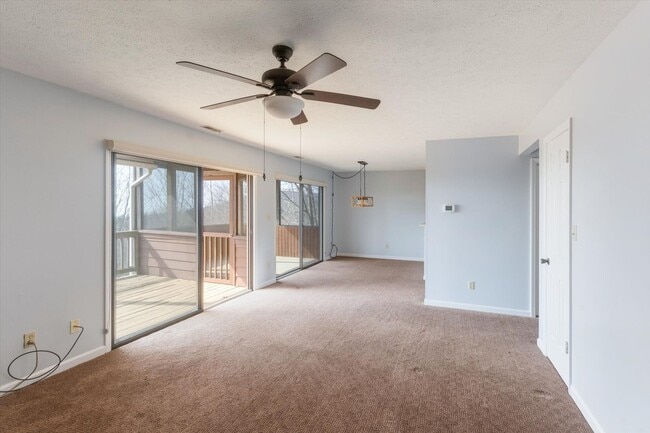 Building Photo - Lake Toxaway Condo