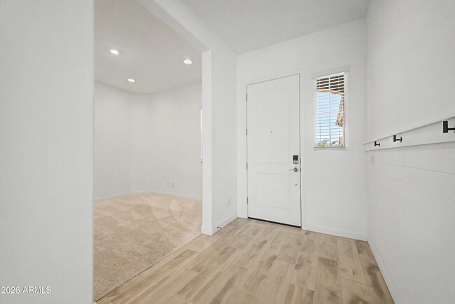 Building Photo - 7646 W Desert Spoon Dr