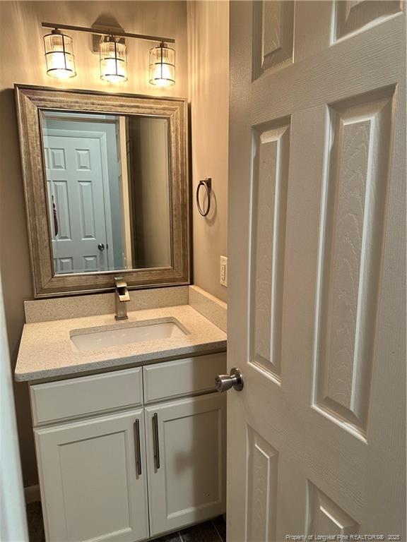 Building Photo - 5921 Lake Terrace Ct