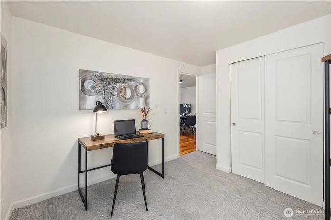 Building Photo - Spacious 2 bedroom 1 bath Magnolia