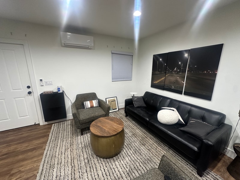 Building Photo - 935 Marietta St