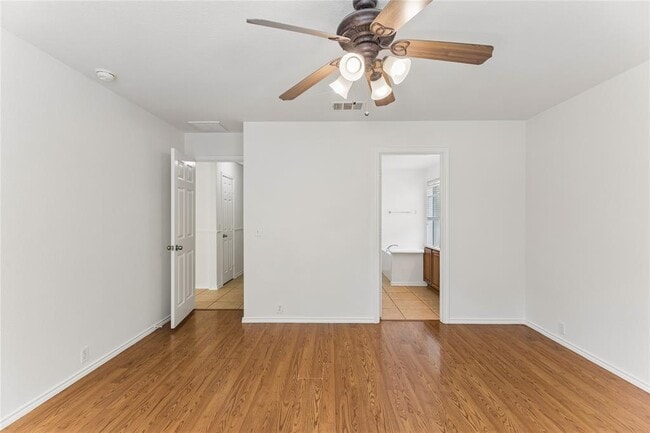 Building Photo - 2372 Paradise Ridge Dr