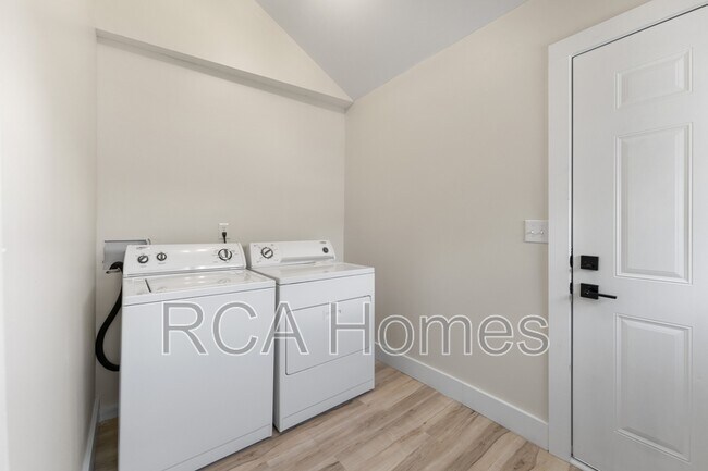 Building Photo - 238 Eastern Ave