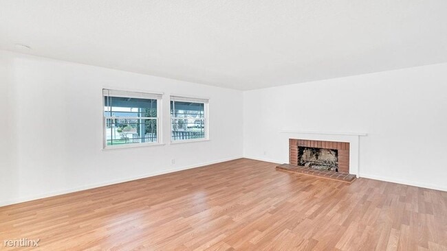 Building Photo - 3 br, 2 bath House - 5763 Waltrip Lane