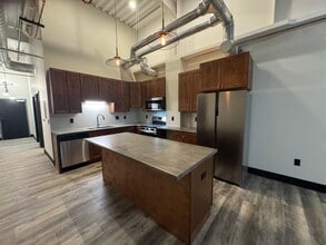 Building Photo - 200 W College Ave