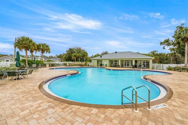 Building Photo - 25818 Bloomsbury Ct