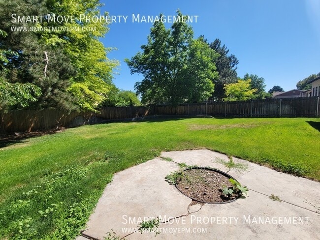 Building Photo - 9990 Skycrest-