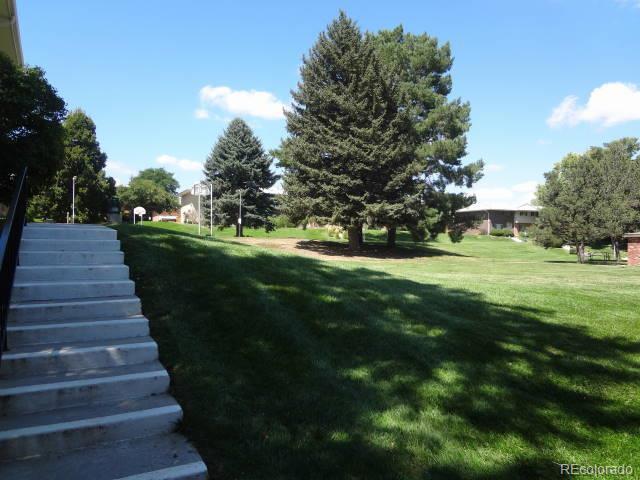 Building Photo - 9209 E Nassau Ave