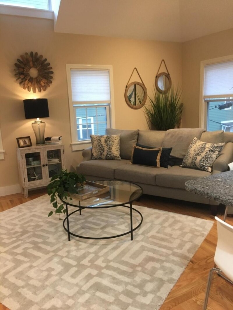 Building Photo - 33 Dennison St