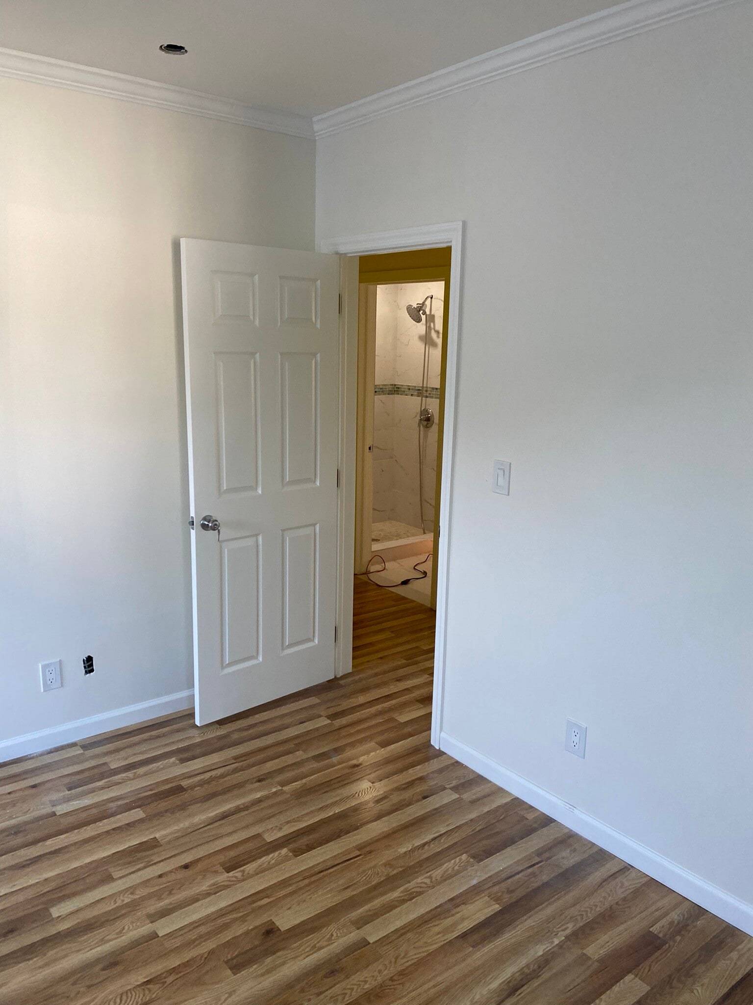 Building Photo - 349 Warwick Ave