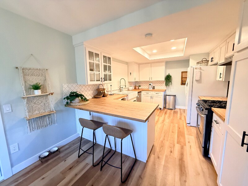 Building Photo - 942 Ruby Dr