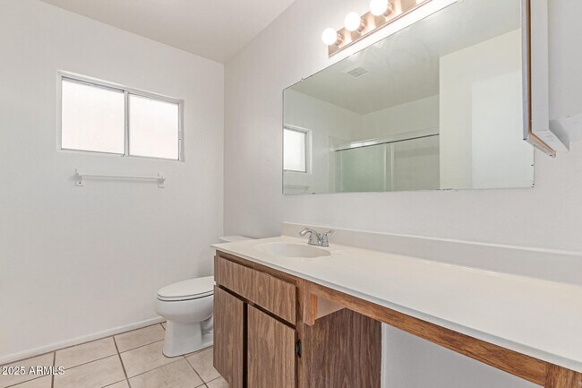 Building Photo - 5528 W Calavar Rd