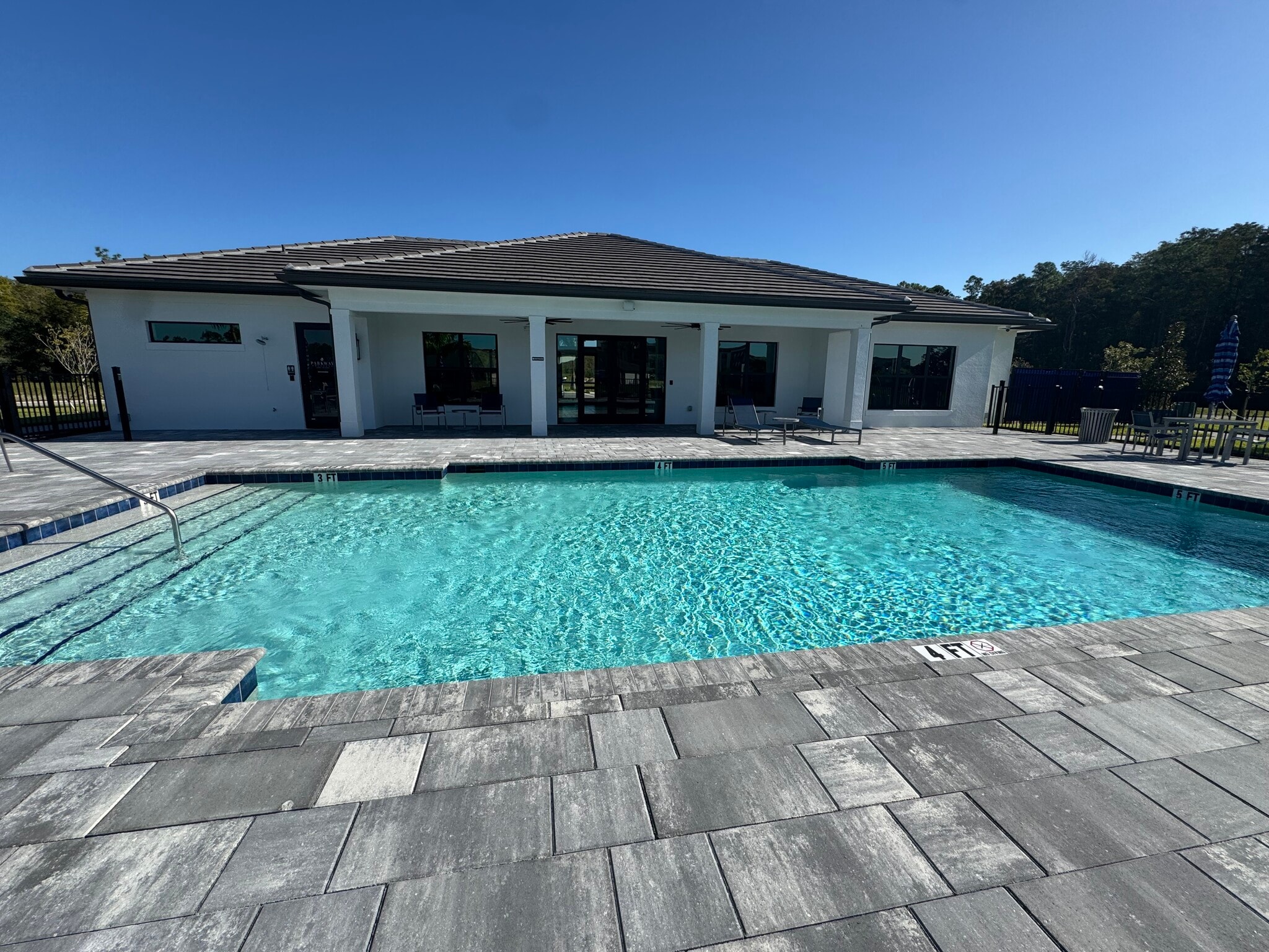 Club house pool - 10927 Salt Bay Way