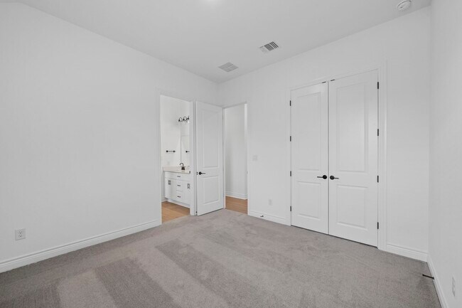 Building Photo - 25330 Balvaird Dr
