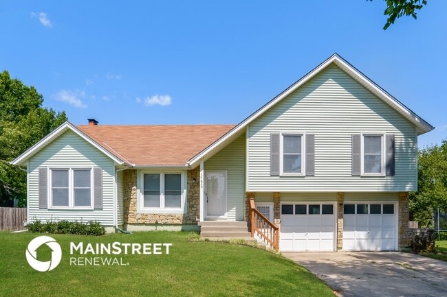 Building Photo - 14620 W 65th Terrace