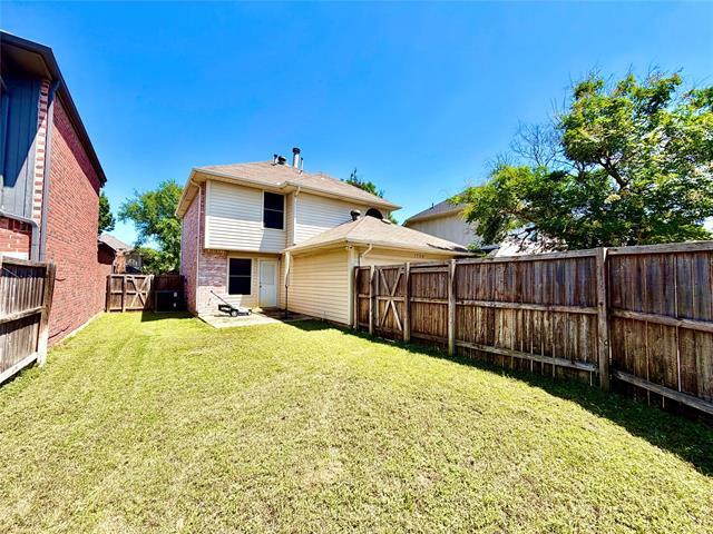 Building Photo - 1720 Circle Creek Dr