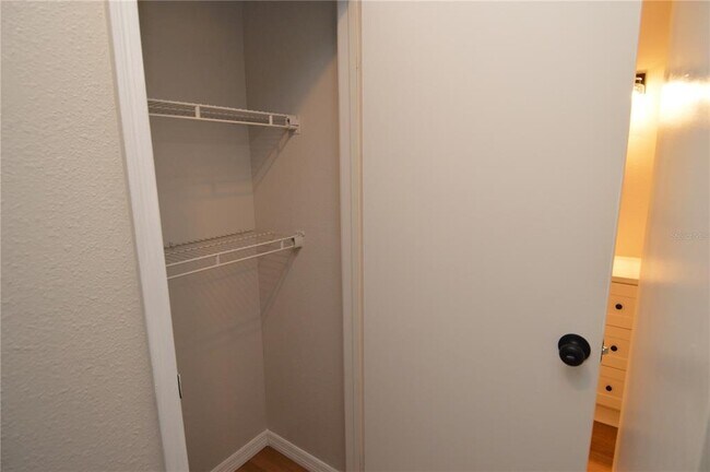 Building Photo - 1400 Gandy Blvd N