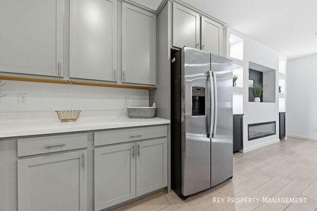 Building Photo - 1531 Emilia Xing Pl