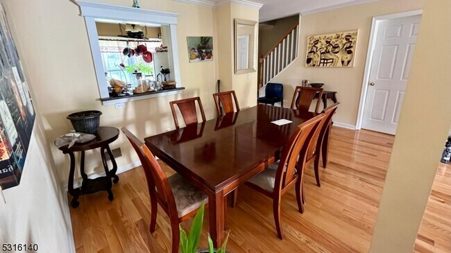 Building Photo - 188 Riva Dr