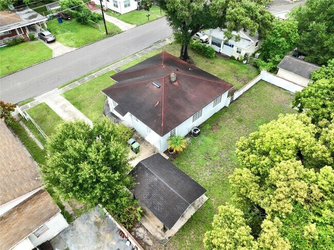 Building Photo - 2211 Durham St