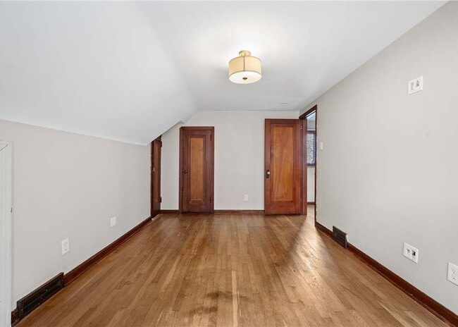 Building Photo - 3729 Baytree St