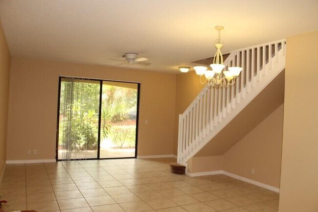 Building Photo - 4136 Forest Dr