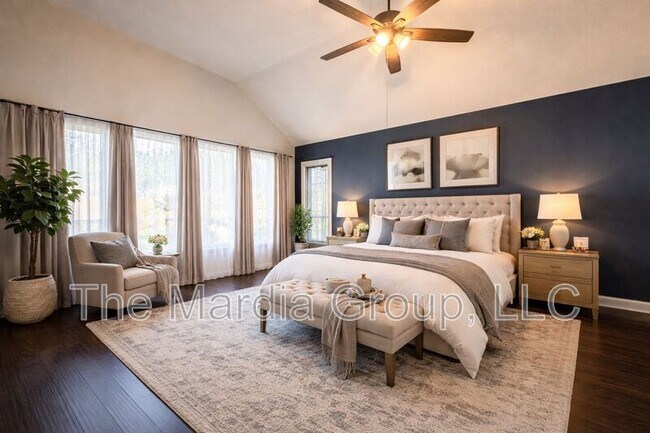 Building Photo - 7236 Tolosa