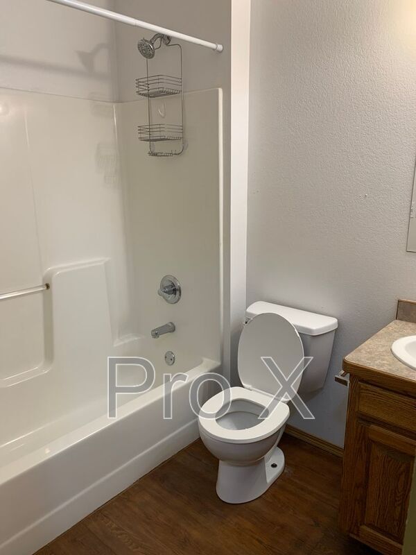 Building Photo - 4569 E Zora St