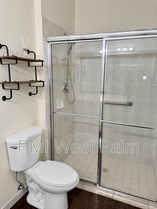 Building Photo - 11973 Sturbridge Ln